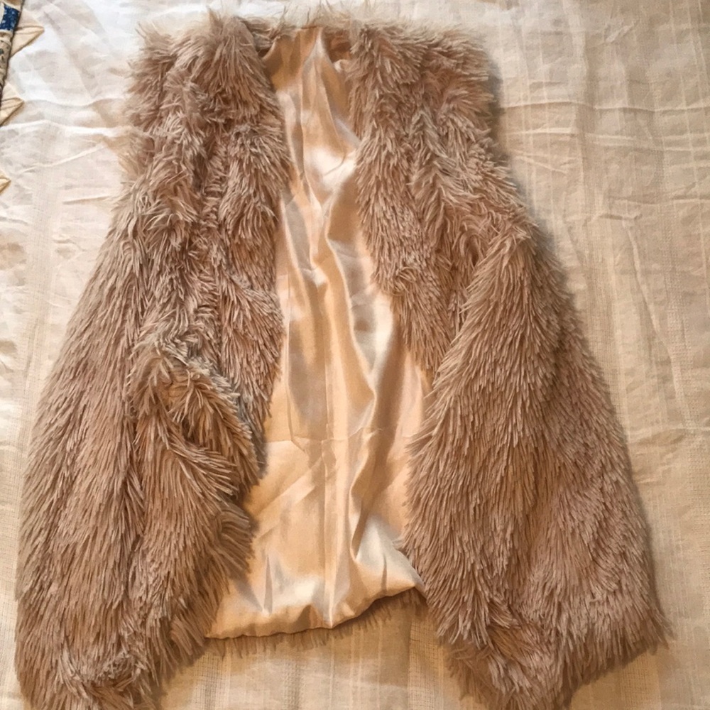 Women’s Shag Fur Vest - Size Small/Medium
